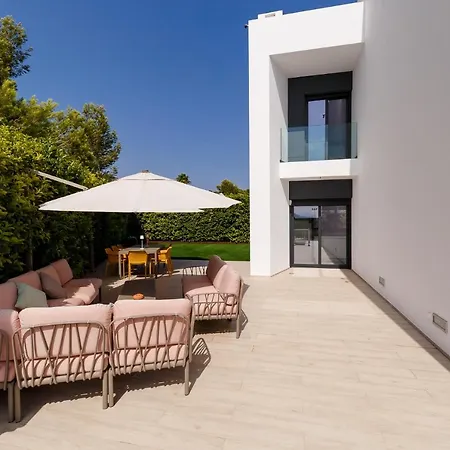 Hébergement de vacances Emyla New Modern With Gym 5 Min From Pacha Y Lio